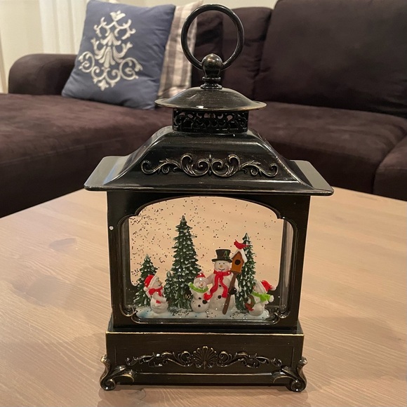❌SOLD❌ 12" Illuminated Glitter Lantern with Holiday Snowman Scene by Valerie - Picture 1 of 5